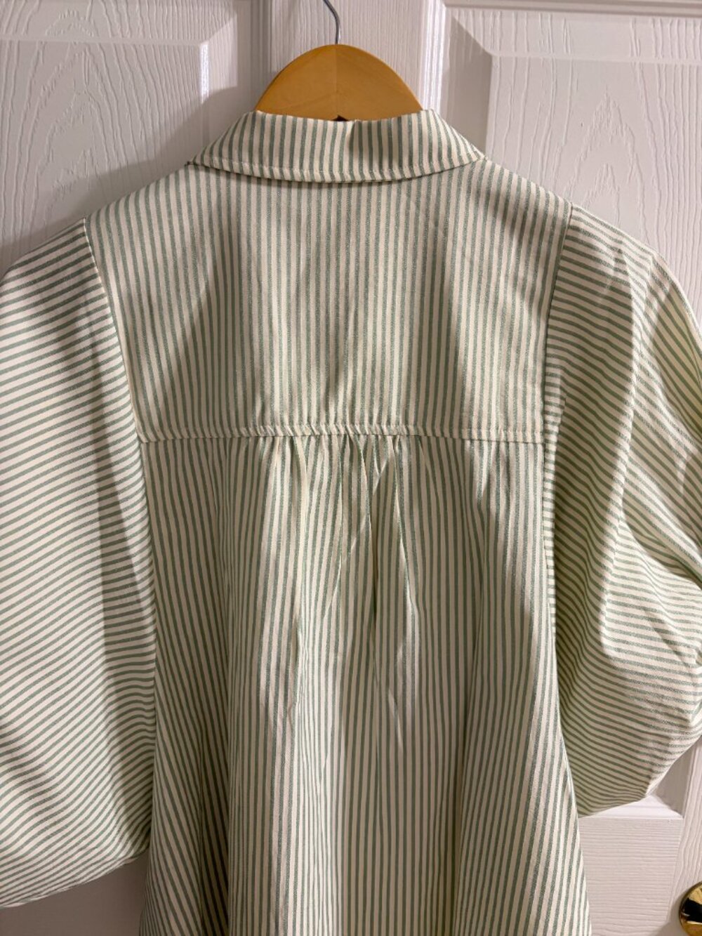 In February Blouse - Picture 6 of 7
